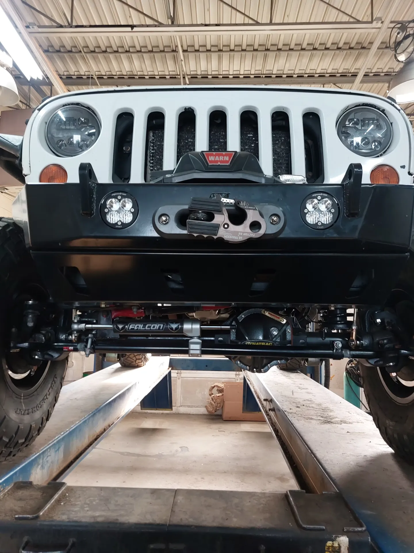 2013 Jeep JKU Dynatrac - EVO Longarm custom build at E-MORTAL CUSTOMS