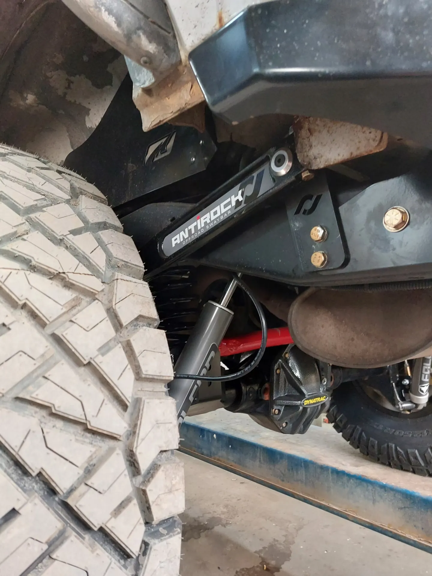 2013 Jeep JKU Dynatrac - EVO Longarm custom build at E-MORTAL CUSTOMS