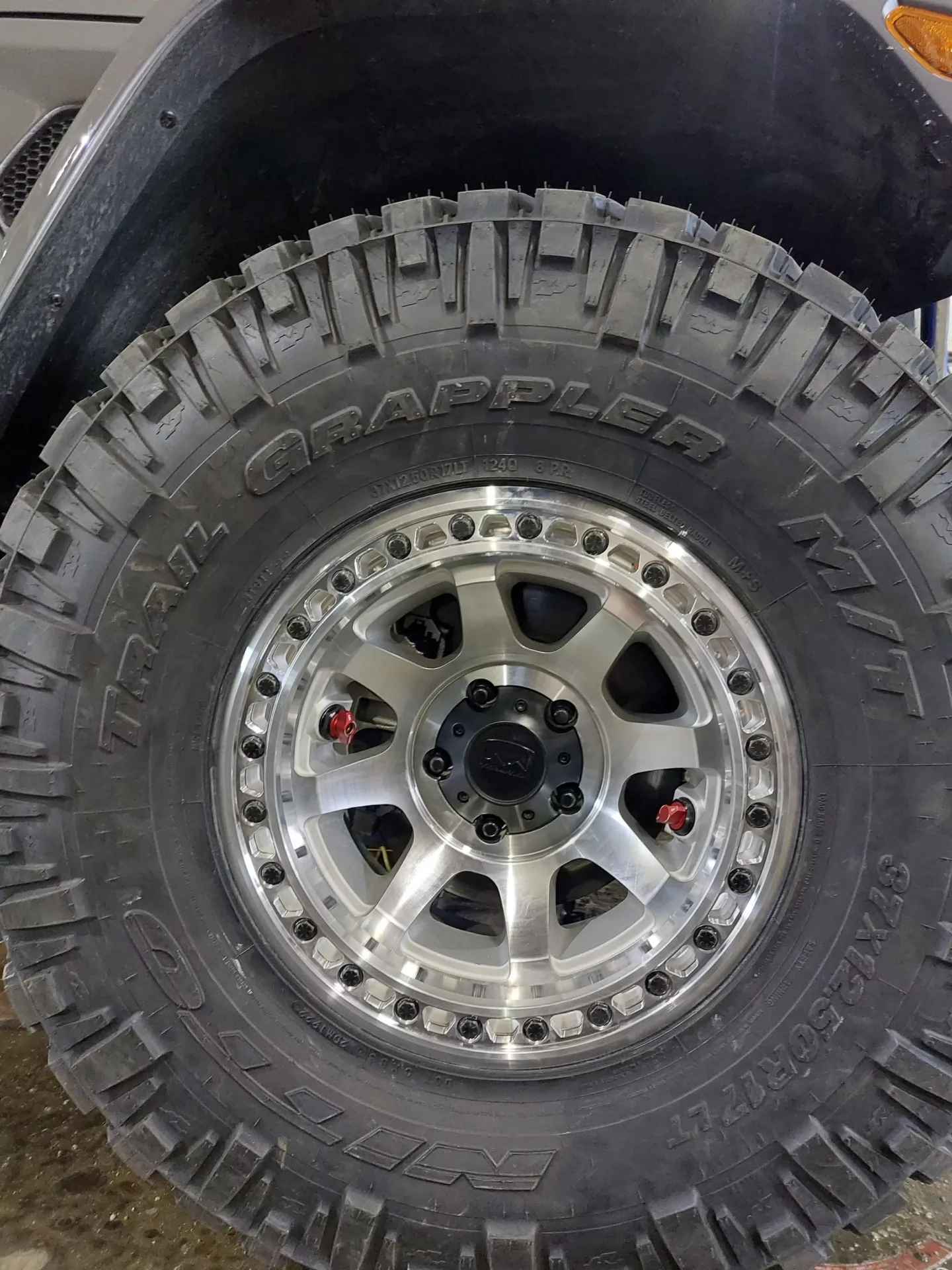2023 Jeep JLU 392 Rubicon custom build at E-MORTAL CUSTOMS