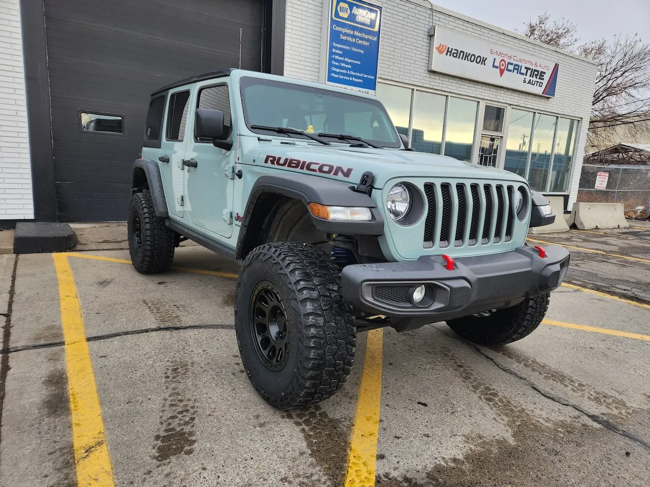 2025 Jeep Rubicon custom build at E-MORTAL CUSTOMS