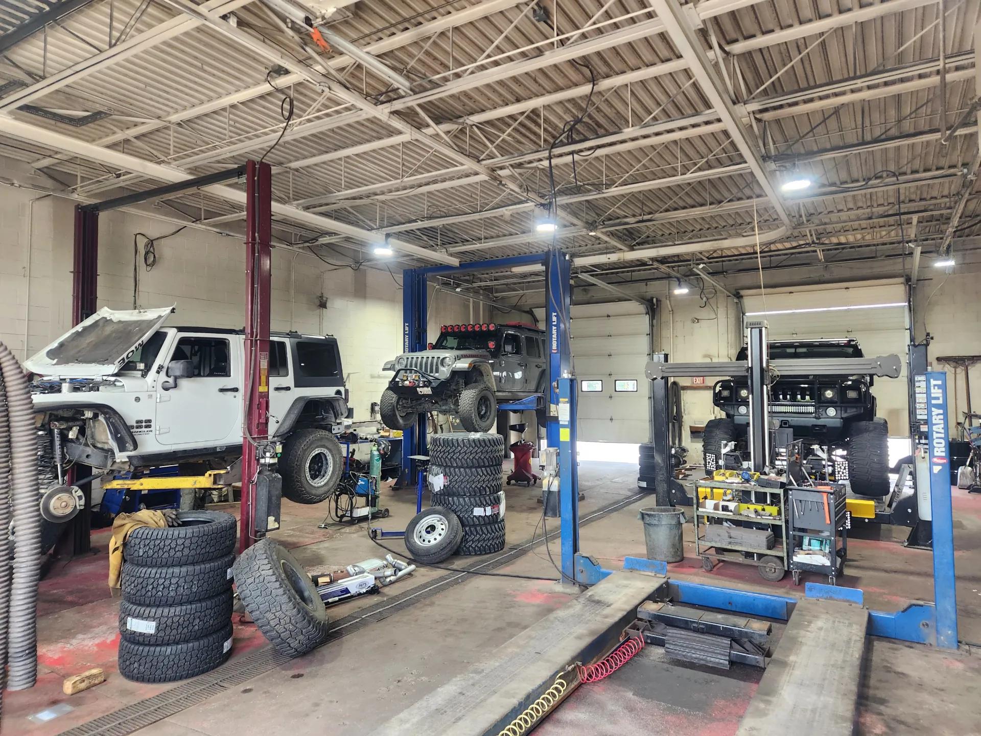 Recent shop work at E-MORTAL CUSTOMS