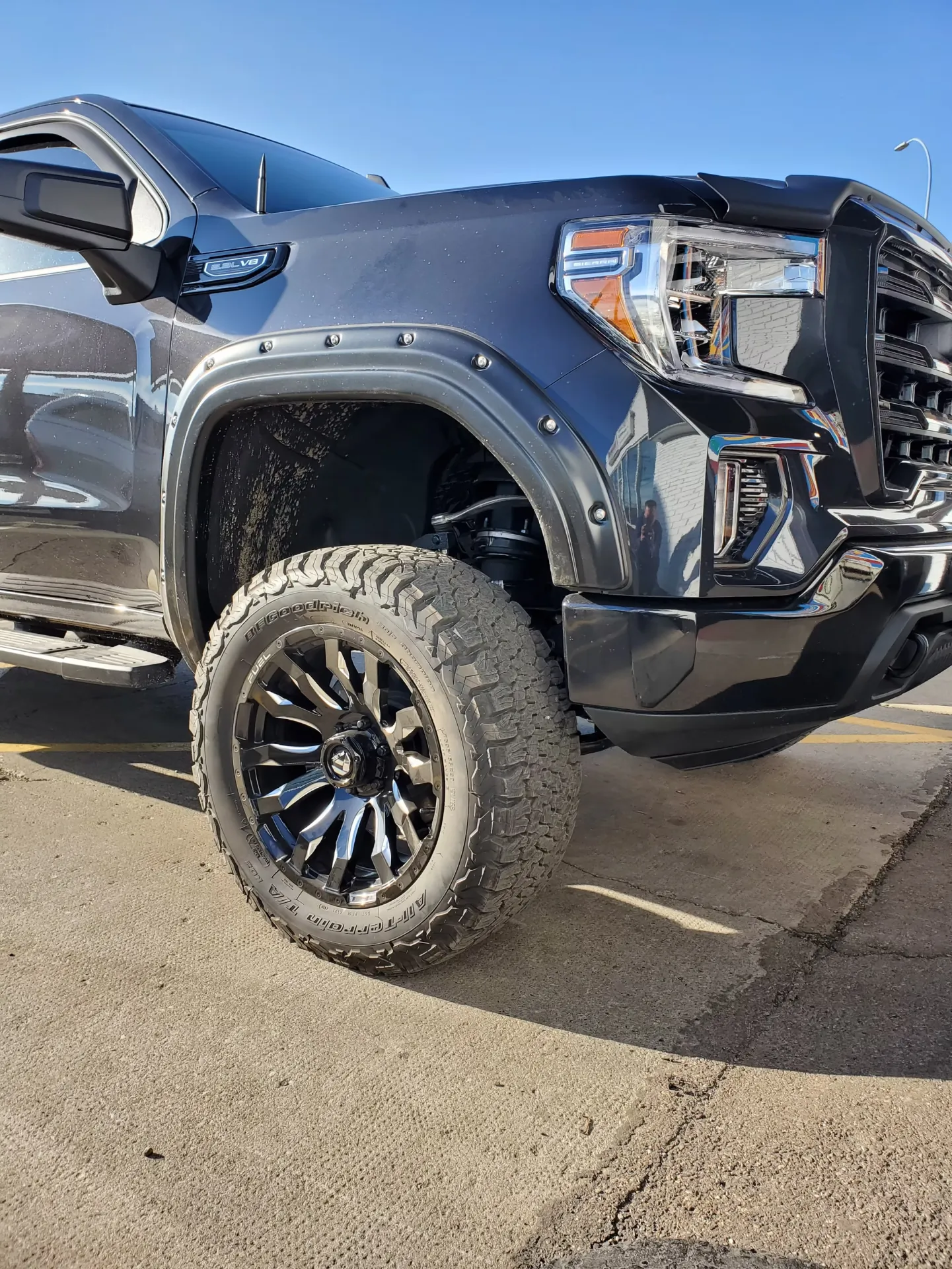 Recent shop work at E-MORTAL CUSTOMS